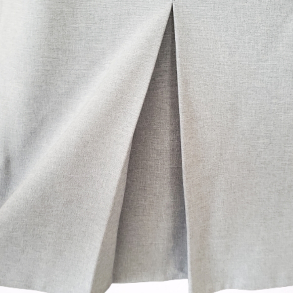 WOMEN EUROPIAN DESIGN WEAR TO WORK SKIRT SUIT ( SIZE 40 ) - Picture 10 of 10